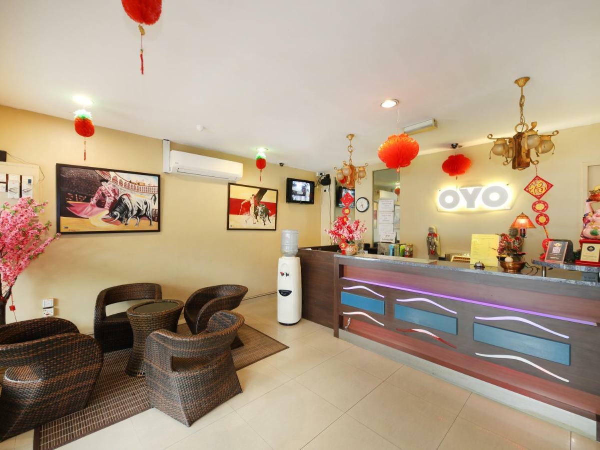 Oyo 434 Marbella Hotel Johor Bahru Esterno foto