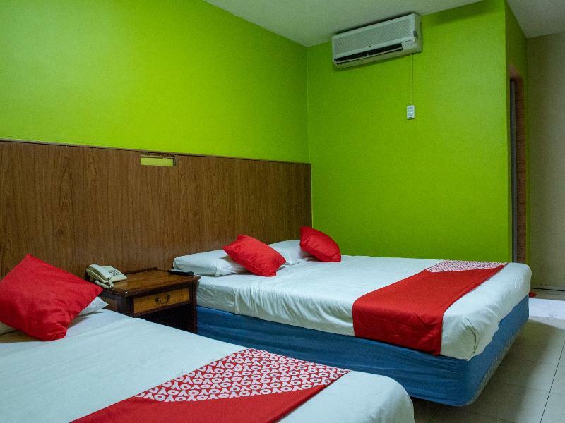Oyo 434 Marbella Hotel Johor Bahru Esterno foto