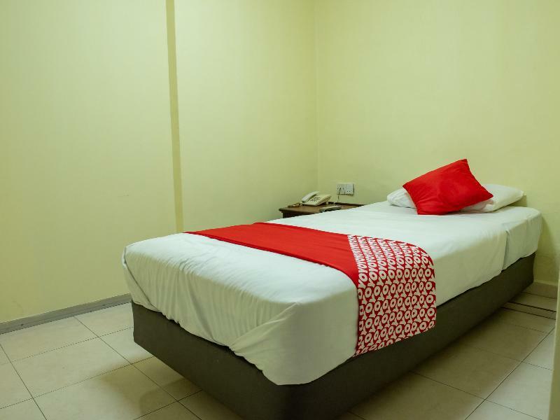 Oyo 434 Marbella Hotel Johor Bahru Esterno foto