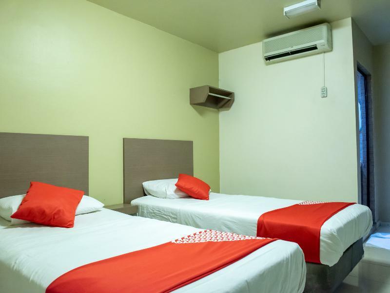 Oyo 434 Marbella Hotel Johor Bahru Esterno foto